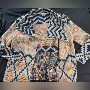 Women’s patterned knit cardigan.